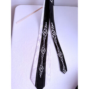 Amore De Uomo Necktie